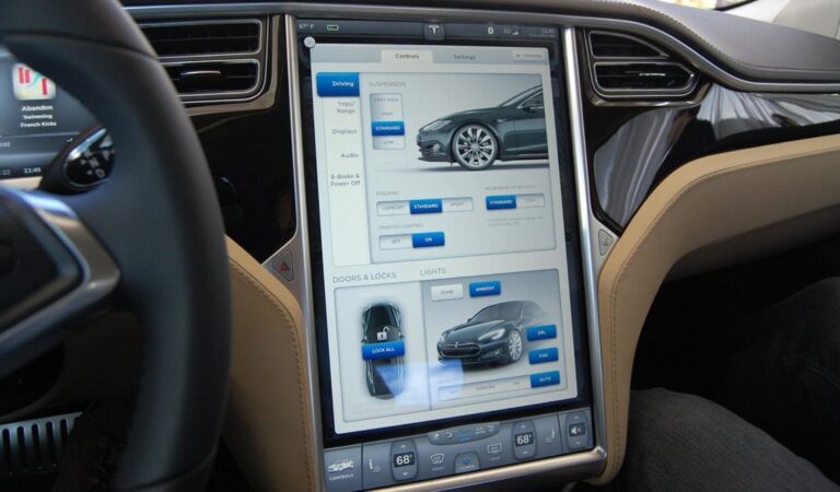 Tesla: Upgrade für Infotainment-Hardware MCU1 auf MCU2 > teslamag.de