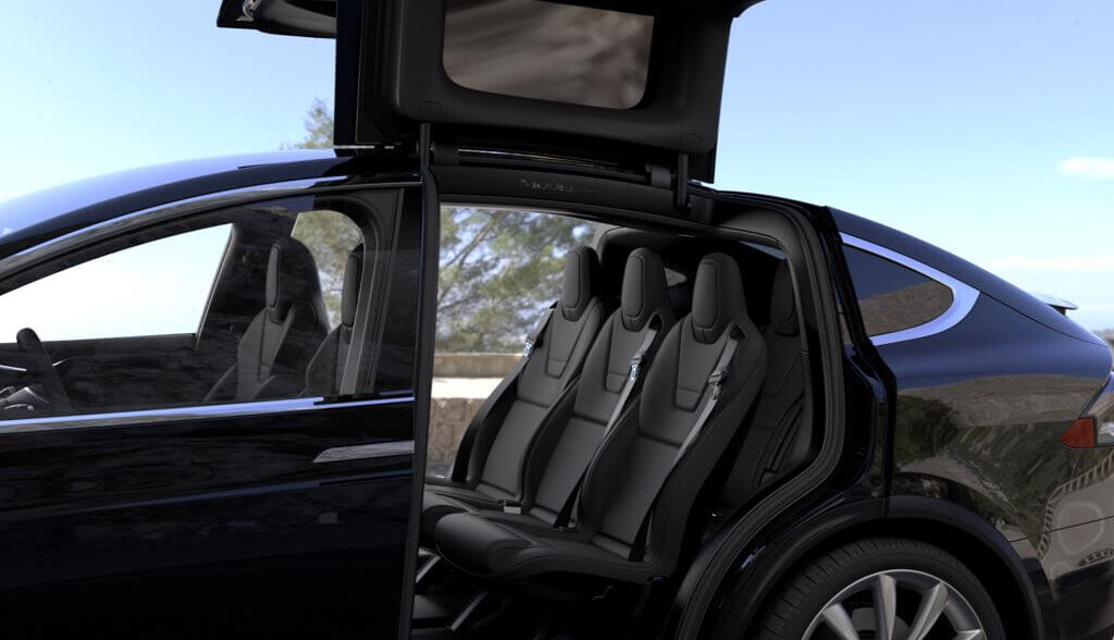 Perforierte Sitze aus dem Model X nun auch im Model S P100D erhältlich 