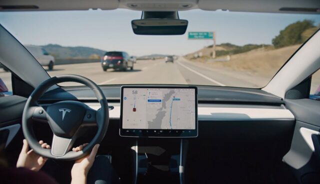Tesla-Navigate-on-Autopilot-Videos