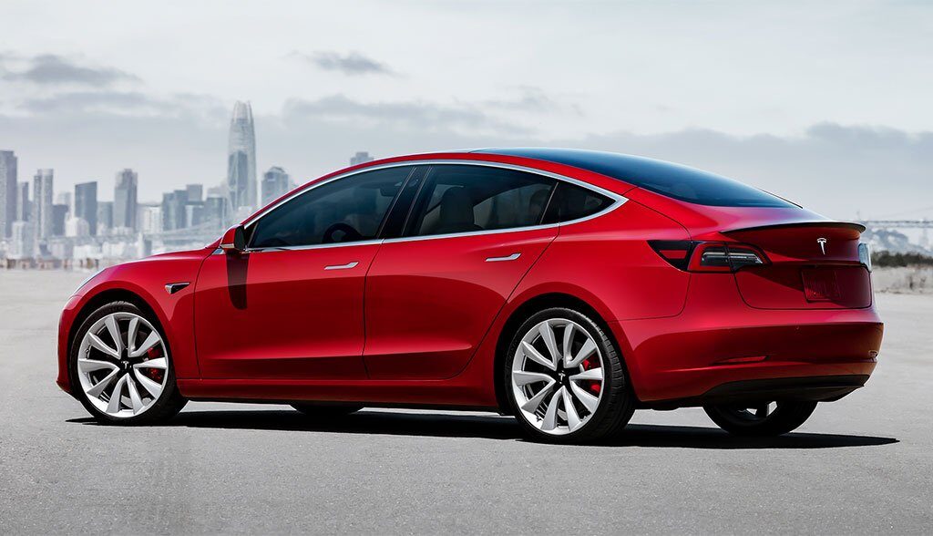 Tesla-Model-3-CCS-2019