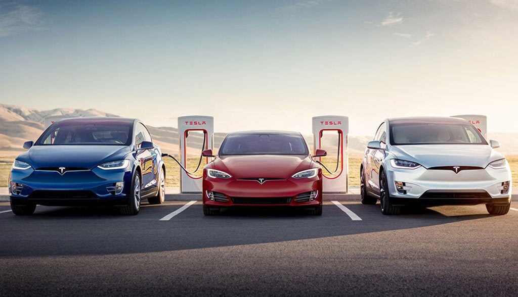 Tesla-Supercharger-2019