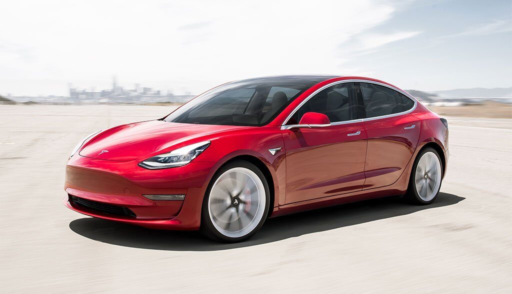 Tesla-Model-3-2019