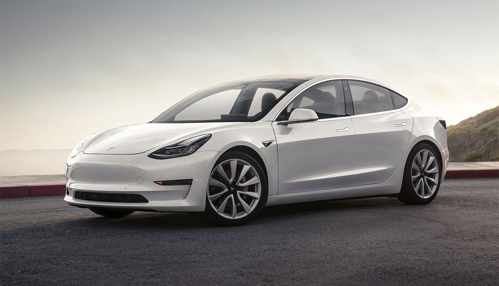 Tesla-Model-3-Europa-2019