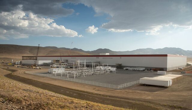 Tesla-Gigafactory