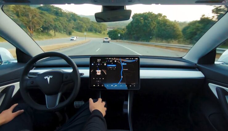 Tesla-Carsharing-Autopilot