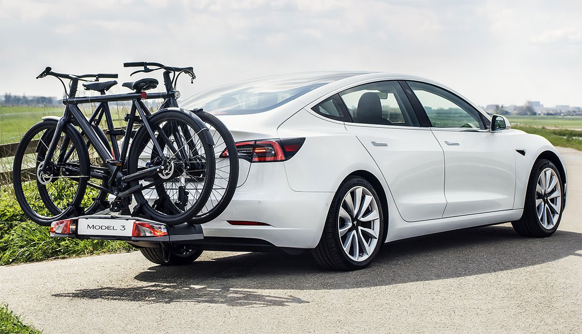 Tesla Model 3 ab sofort mit Anhängerkupplung bestellbar >