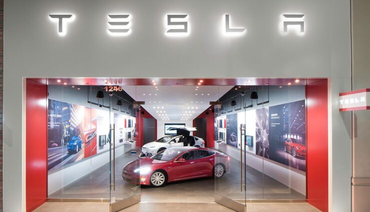 Tesla-Store