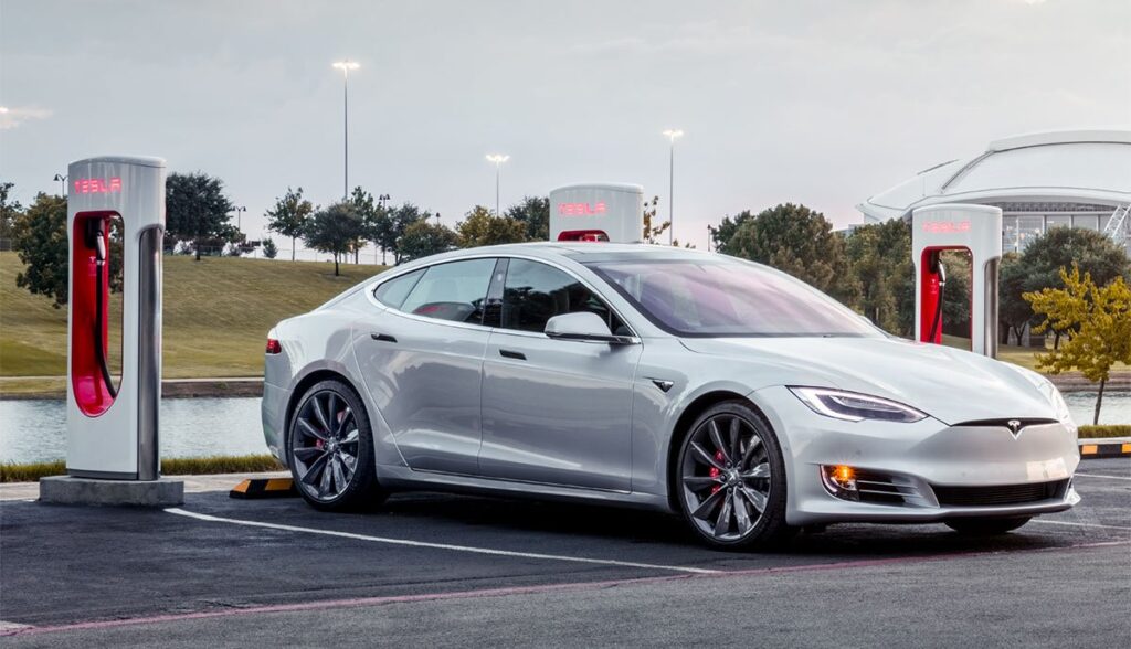 Tesla-Supercharger-kostenlos