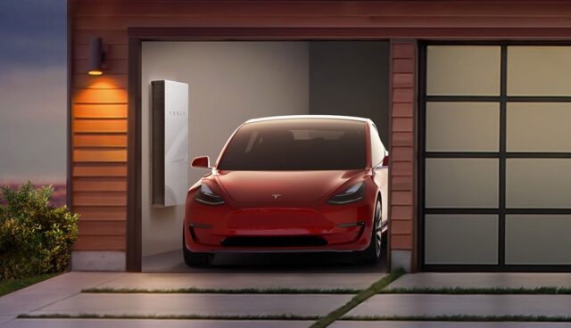 Tesla-Versicherung