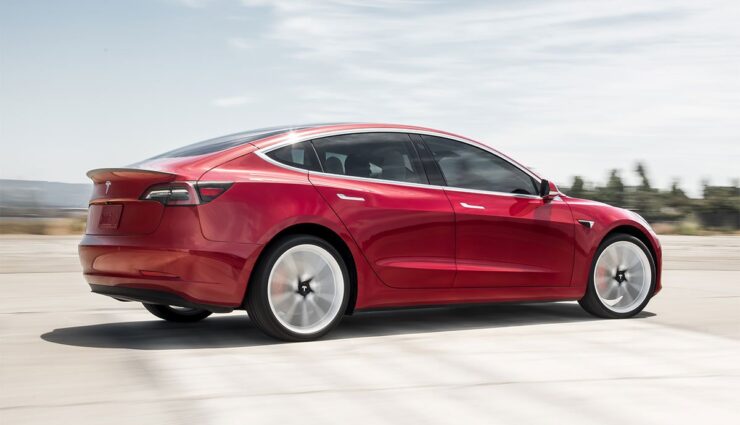 Tesla-Model-3-Hauptversammlung