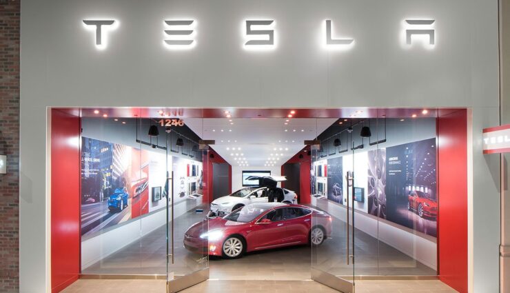 Tesla-Store