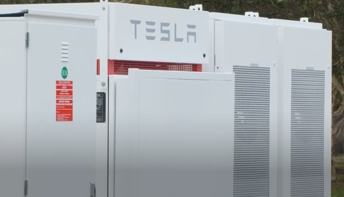 tesla powerpack western power