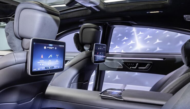 Meet the S-Class DIGITAL: „My MBUX” (Mercedes-Benz User Experience): Unterwegs daheim – luxuriös und digitalMeet the S-Class DIGITAL: „My MBUX“ (Mercedes-Benz User Experience): At home on the road – luxurious and digital