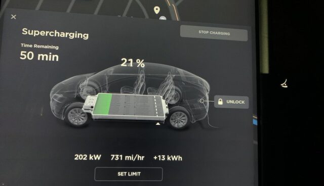 tesla model-x supercharger 202 kilowatt