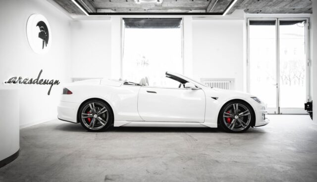 Ares Cabrio Model S