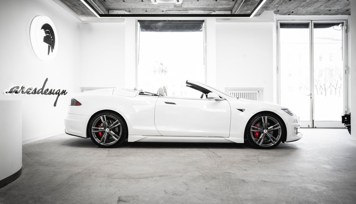 Ares Cabrio Model S