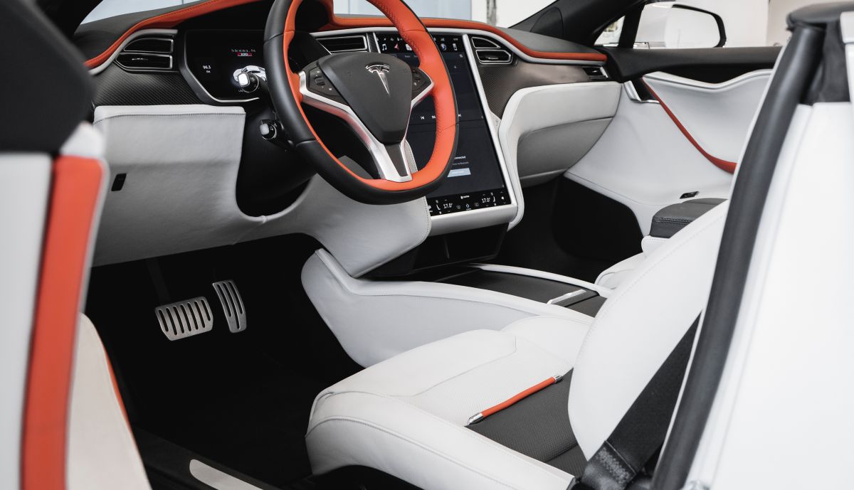 Ares Cabrio Model S