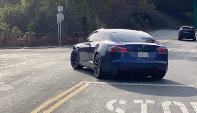 tesla model-s prototyp plaid refresh breiter palo alto