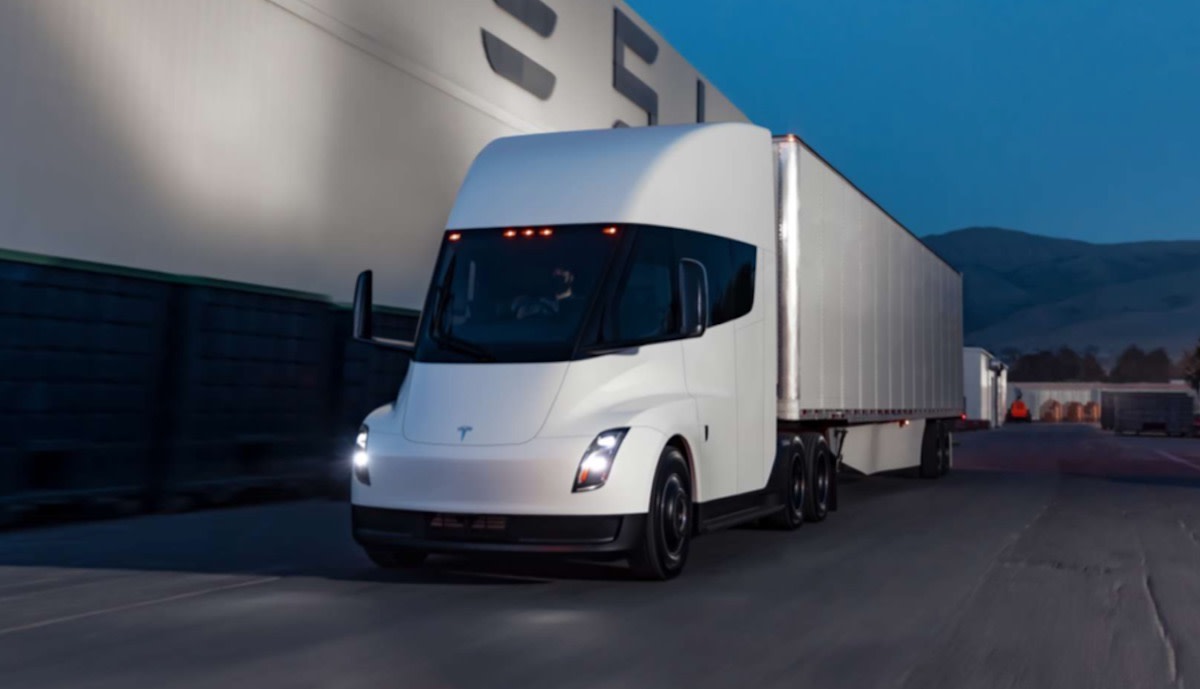 tesla semi prototyp test april21