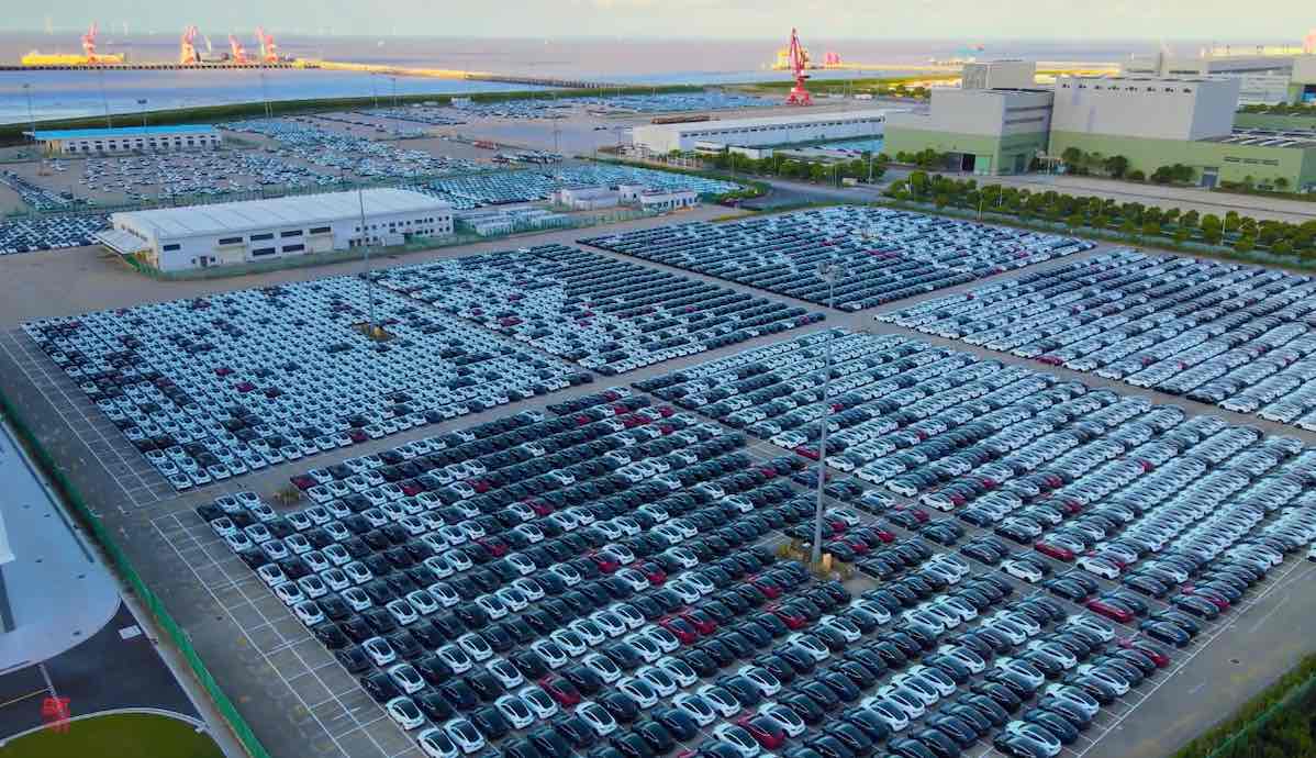 hafen luchao shanghai tesla model-y drohne