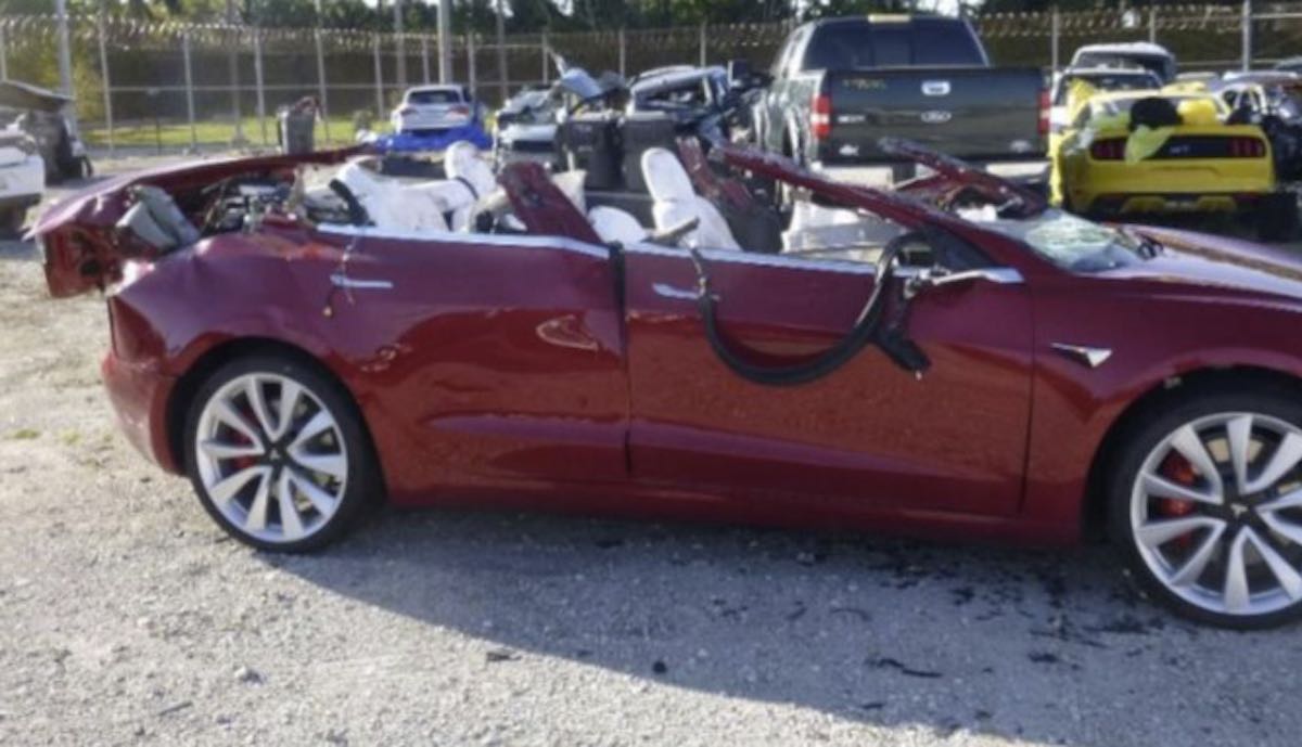 ntsb tesla model-3 florida unfall dach