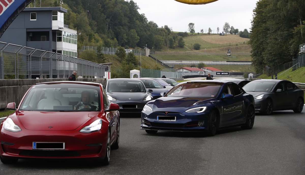 tesla corsa salzburgring