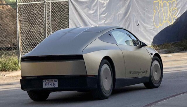 tesla cybercab strasse austin