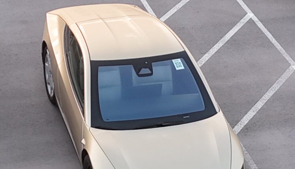 tesla cybercab texas luftbild cockpit