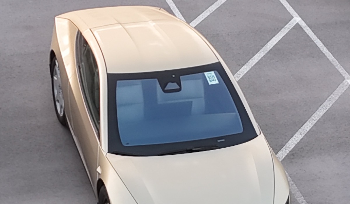 tesla cybercab texas luftbild cockpit