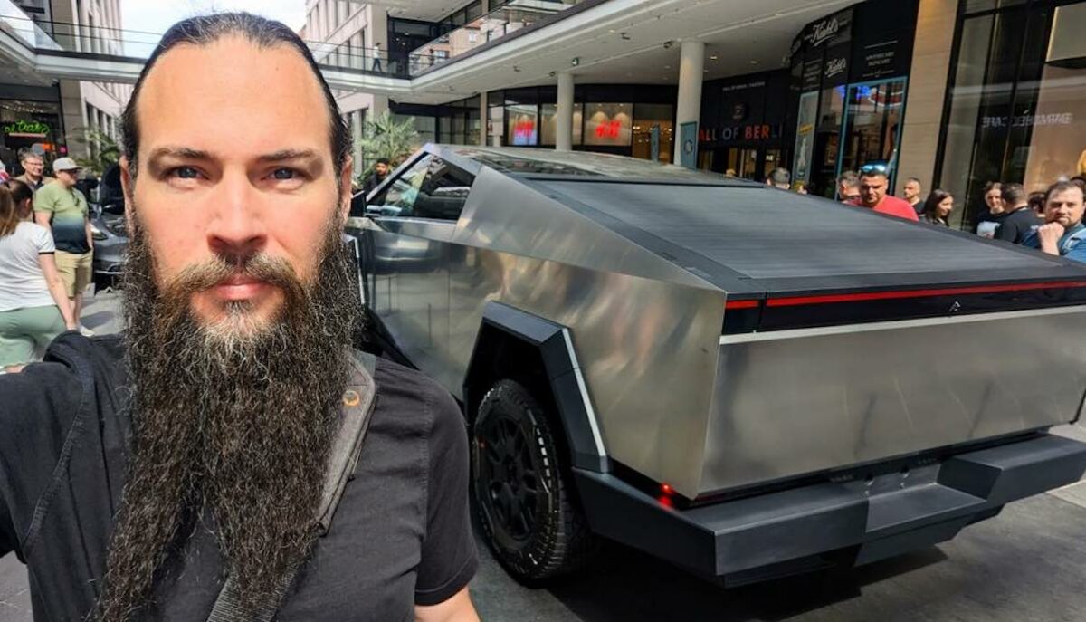 tesla-cyberruck-mall-berlin-tobi-lindh