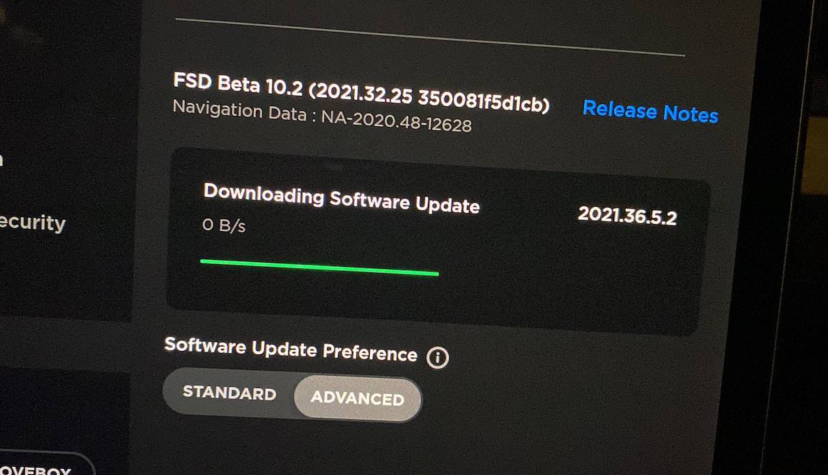 tesla download bildschirm software 2021.36.5.2