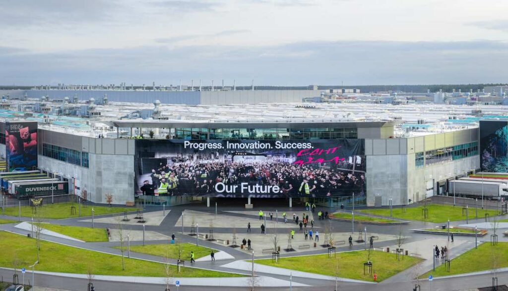 tesla gigafactory berlin front banner