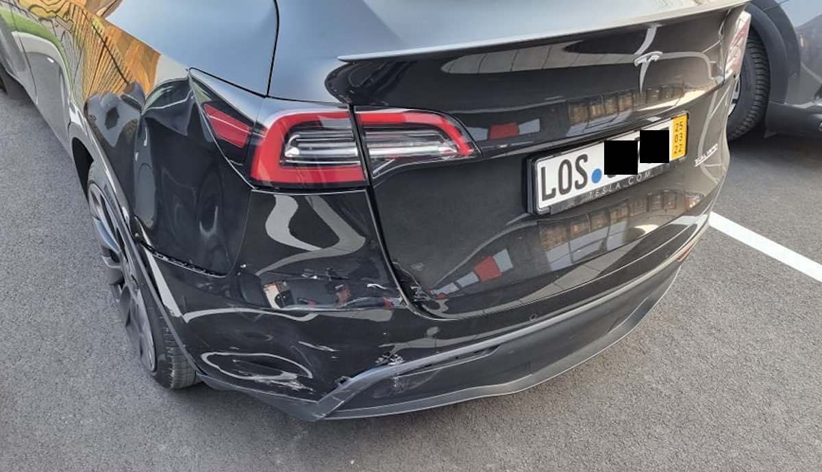 Tesla modello Y n.  12 dalla Germania coinvolti in un incidente> teslamag.de