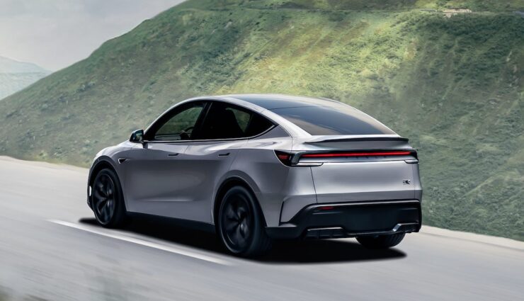 tesla model-y performance neu 2025 silber