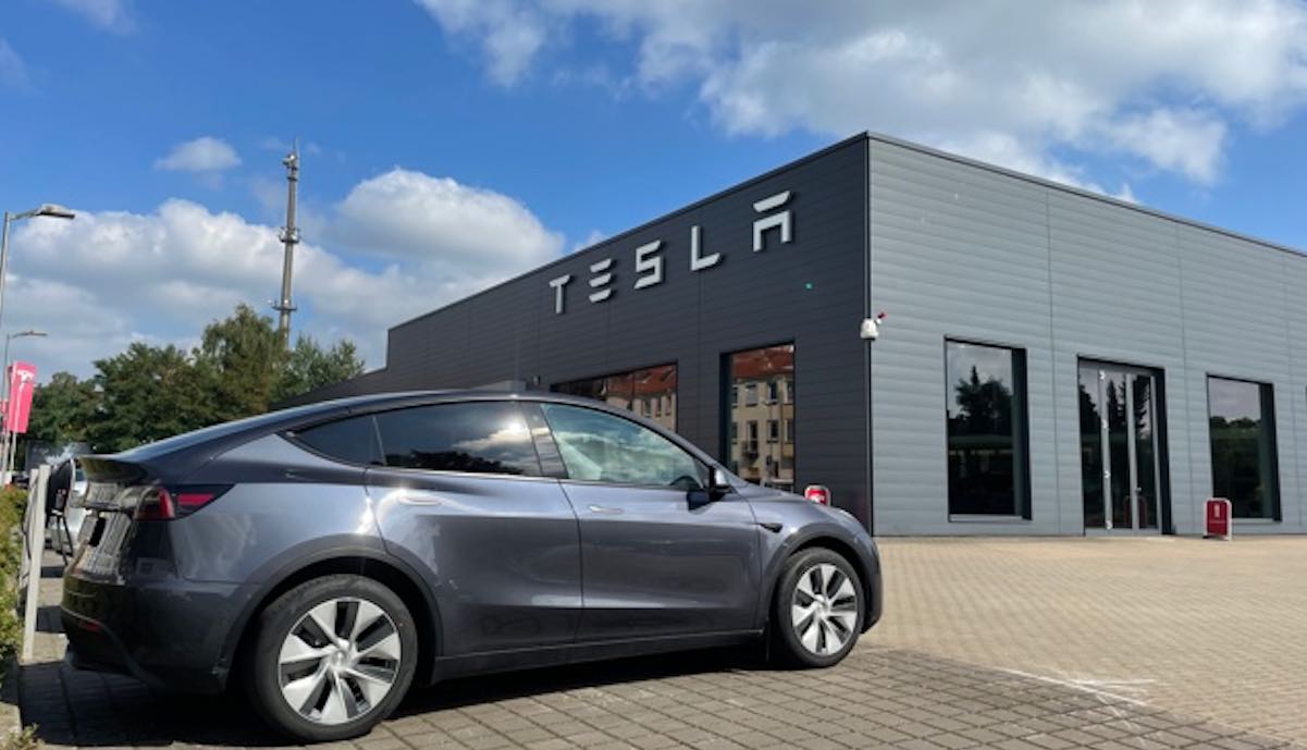 Fahrbericht Tesla Model Y: Wir warten auf ein SUV