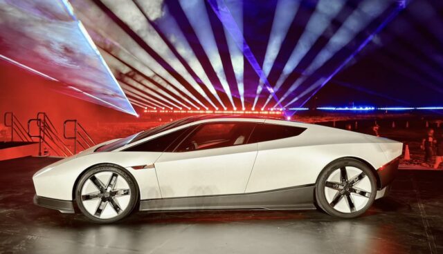 tesla roadster neu seite