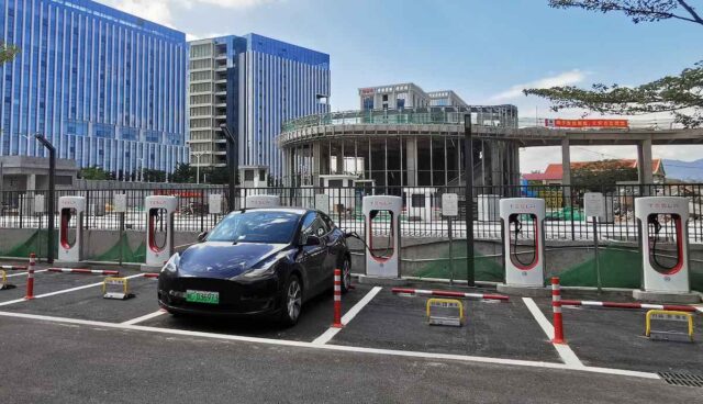 tesla supercharger china sperre app