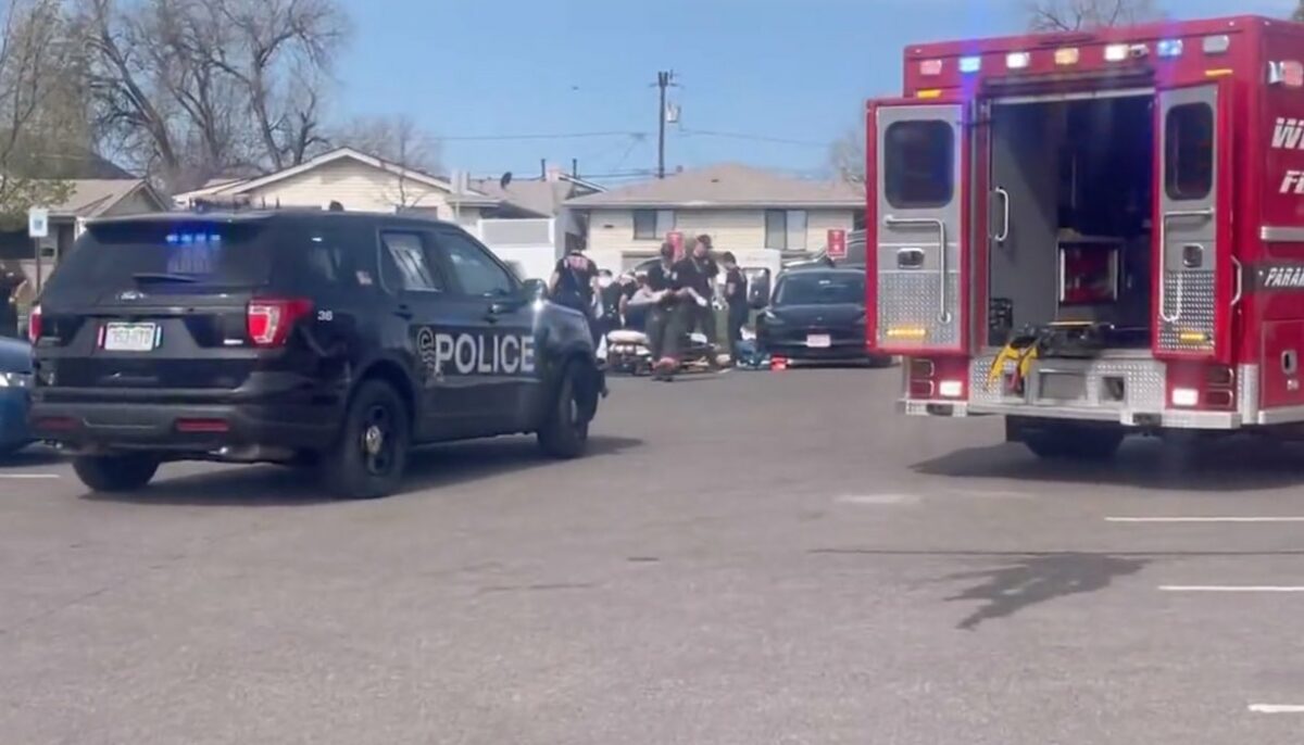 tesla supercharger edgewater polizei streit schuesse